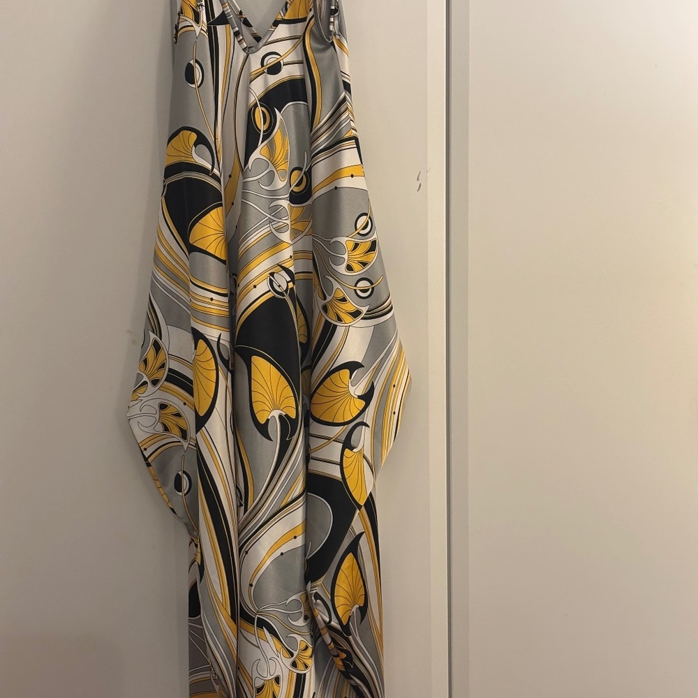 V is for Vinnik Dress in Great Gatsby